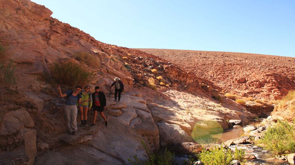 Trekking to Hidden Waterfall from Río Vilama foto 2
